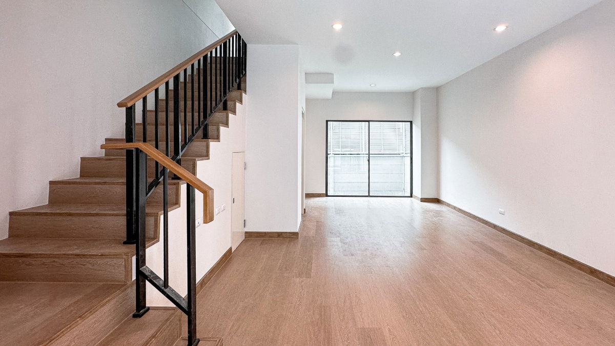picture Townhome Baan Klang Muang Rama 9 - Krungthep Kreetha (19.3 sq wah) 3 bedrooms, 3 bathrooms - 4/36