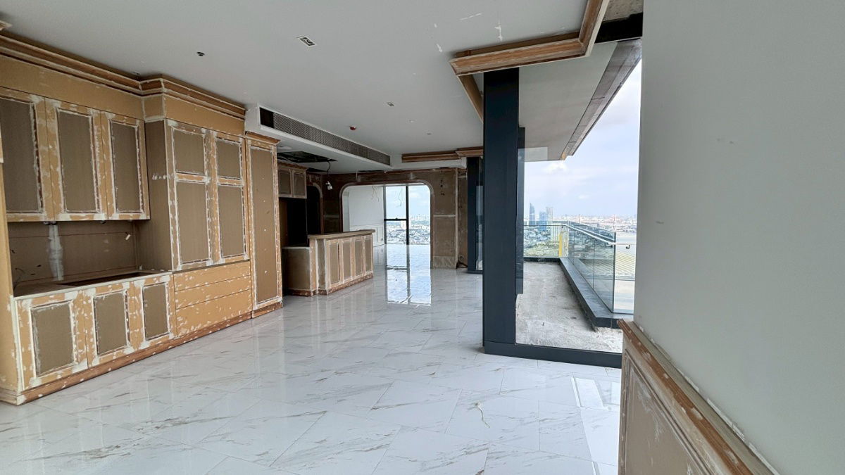 picture For sale: 5 bedrooms, 307 sq m., spacious unit at Canapaya Residences - 11/44