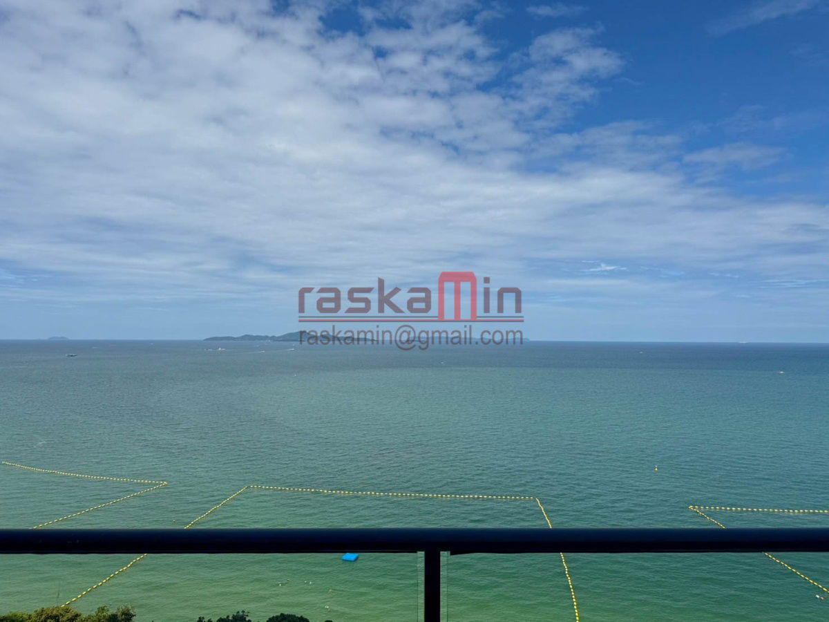 picture  For Rent – Luxury Beachfront Condo at Zire Wongamat - 15/22