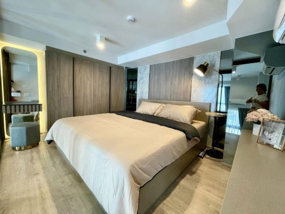 picture Duplex room for rent, 2 floors, beautiful room, fully furnished, IDEO Rama 9 - Asoke, near MRT Rama 9, ready to move in. add line @500adtpm  - 2/10