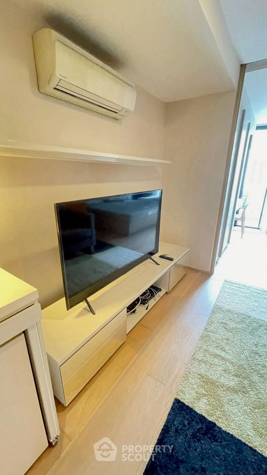 picture 1-BR Condo at LIV @ 49 near BTS Thong Lor (ID 2254043) - 6/17