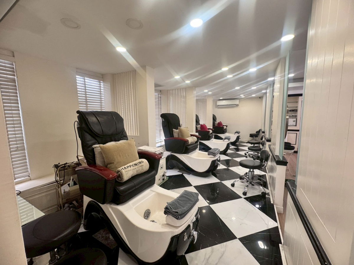 picture Great value space for rent, Soi Thonglor 13 (Sukhumvit 55), good location near business areas (N.1806) - 5/9