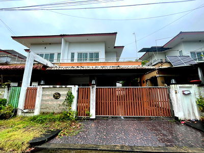 Twin houses for sale Songkhla : บ้านแฝด 180 square meter Songkhla Hat Yai Khuan Lang for 3410000 THB