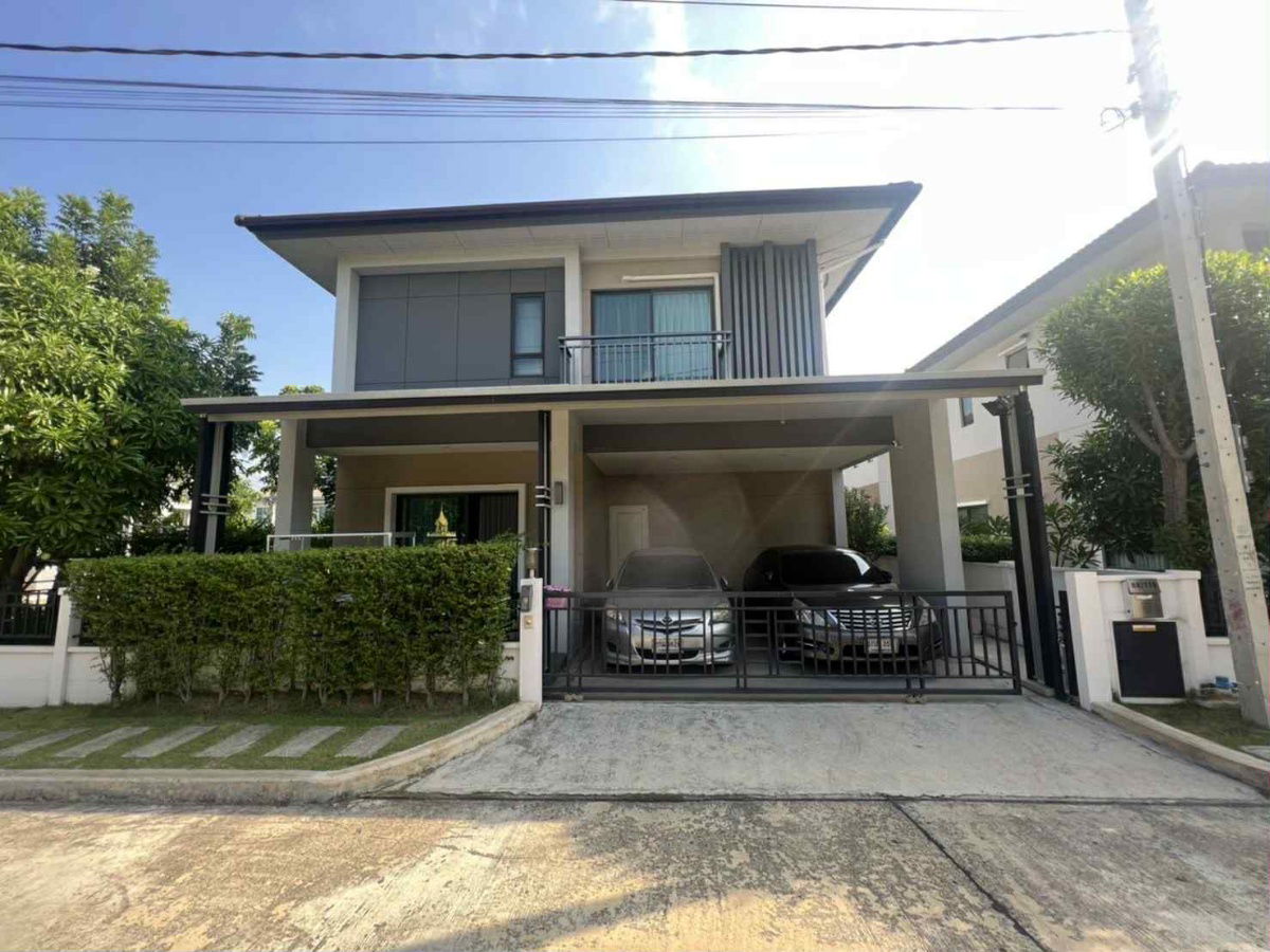 picture Centro Westgate house for sale 4.99 MB. - 1/14