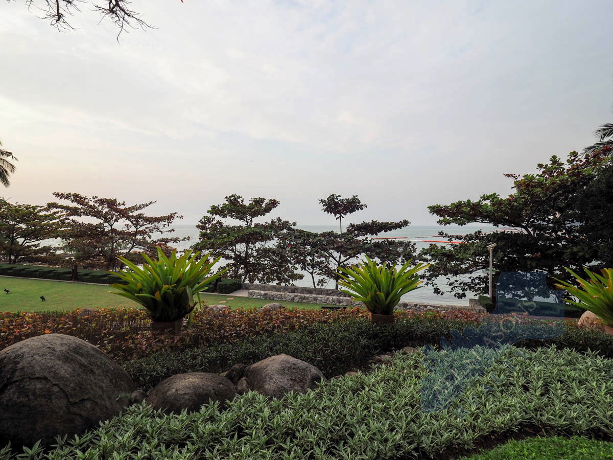 picture 2 Bedrooms Condominium @ The Cove - 29/31
