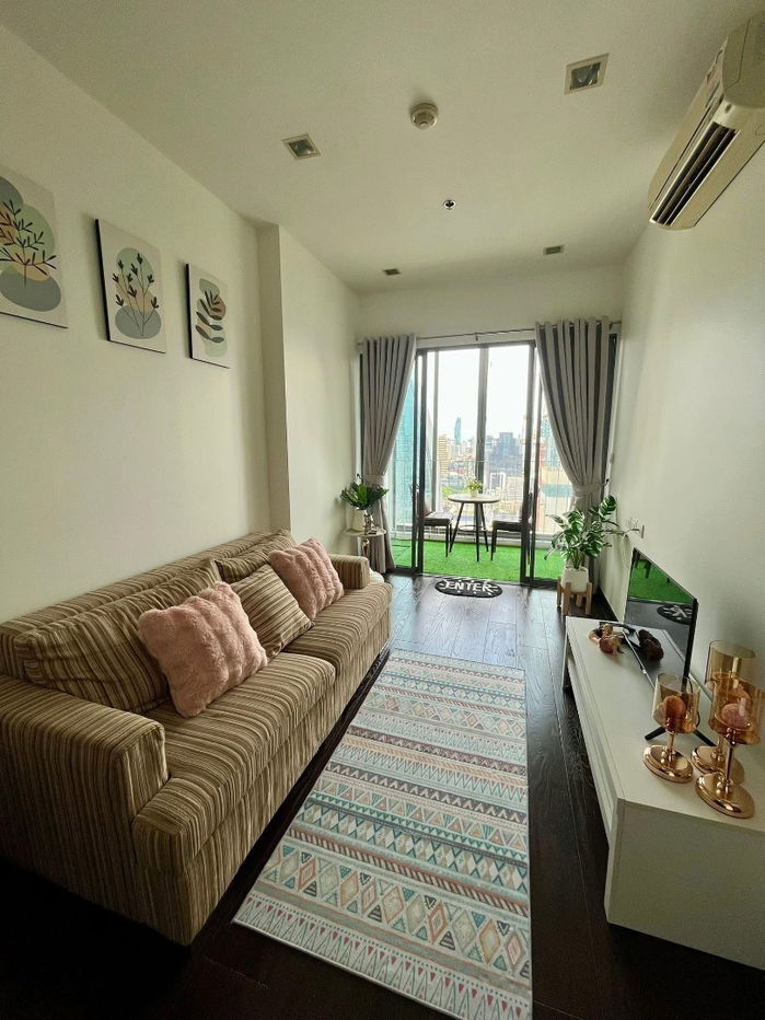 picture #R5714 🎉 140868 Condo for rent Ideo Q Phaya Tha - 9/18