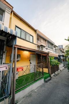 ขายอาคารพาณิชย์MRTหัวลำโพง 2 ชั้น เหมาะ ลงทุนมาก(N.1599)