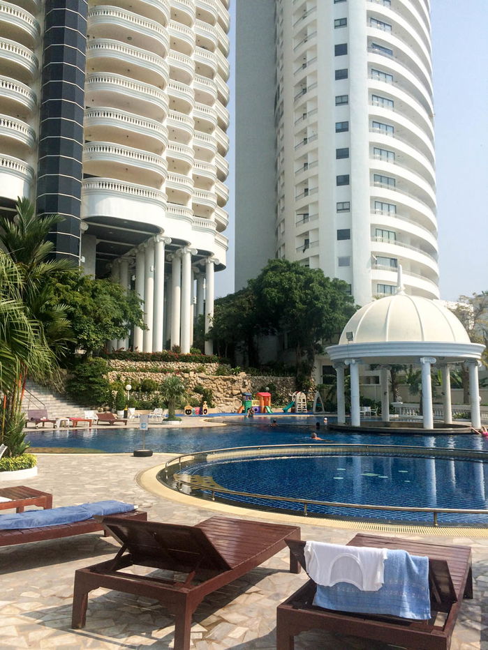 picture Studio Condominium @ Sky Beach - 12/15
