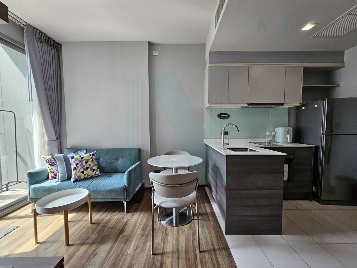 picture For Rent Condo CEIL BY SANSIRI Building B, Floor 3,1 bed room, Room size 35 sqm - 4/8