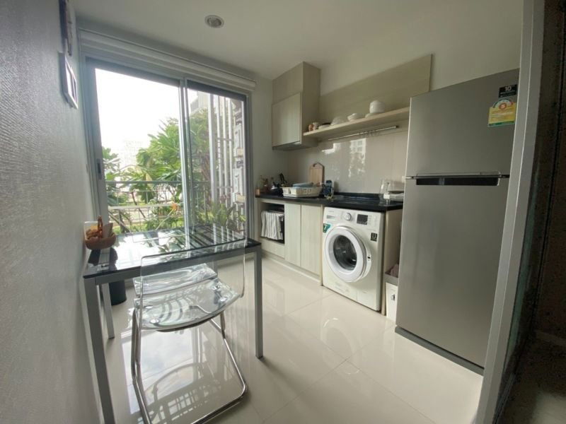 picture For Rent Condo RHYTHM SATHORN - NARATHIWAS Building 1, Floor 7,2 bed room, Room size 46 sqm - 8/10