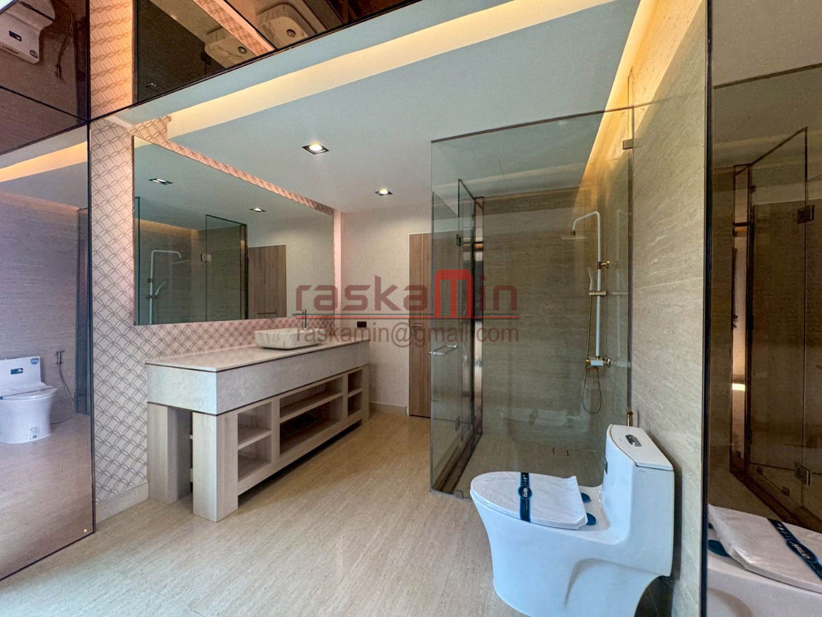 picture 🏡 Luxury Pool Villa for Sale – European Home Place - 41/50