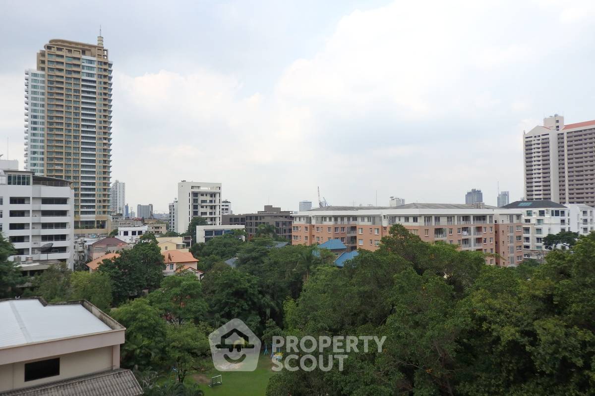 picture 3-BR Condo at Royal Castle Sukhumvit near BTS Phrom Phong (ID 886662) - 12/16
