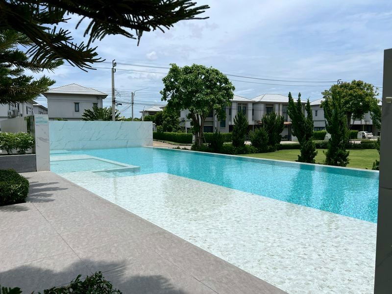 picture Corner Unit Townhome for Sale – Spacious Living in Ratchapruek | Grande Pleno Ratchapruek - 2/13