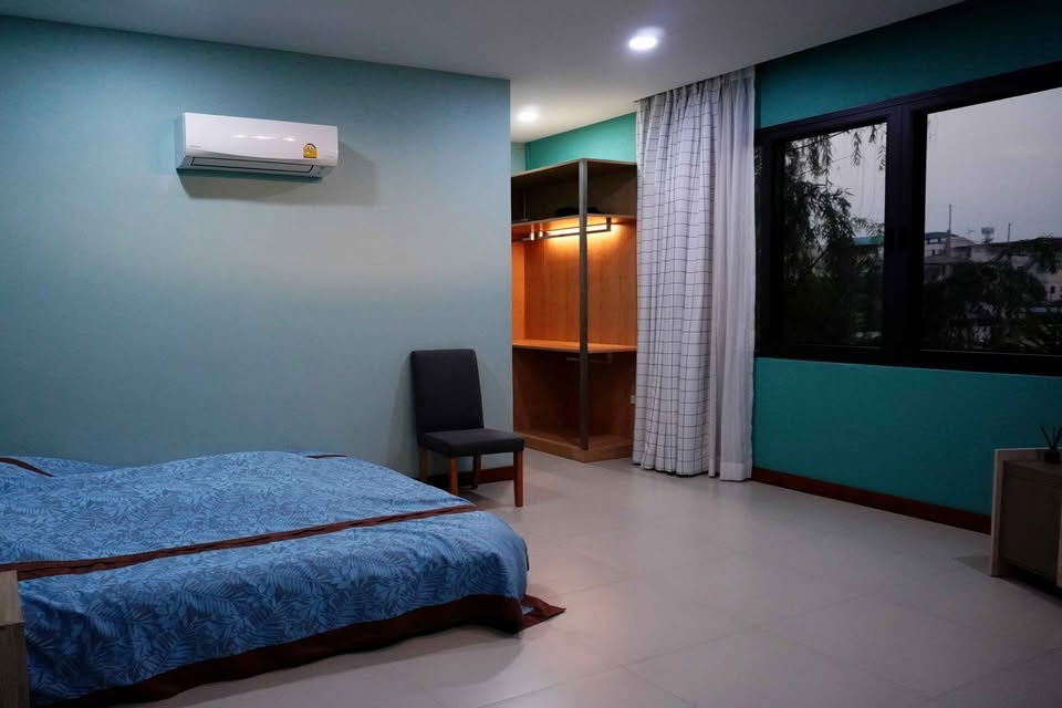 picture UK07-015 🏡✨ 2-storey detached house for sale with complete furniture in every room. - 9/18