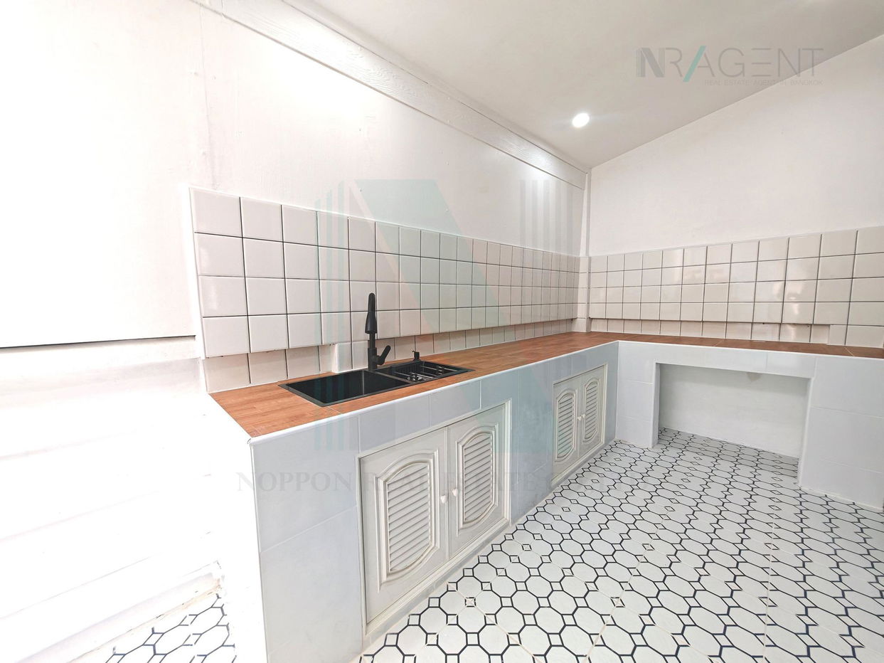 picture For Sell Town house THE COLORS LEISURE BANGNA KM.10 2-story 3 bedroom 2 bathroom - 5/8