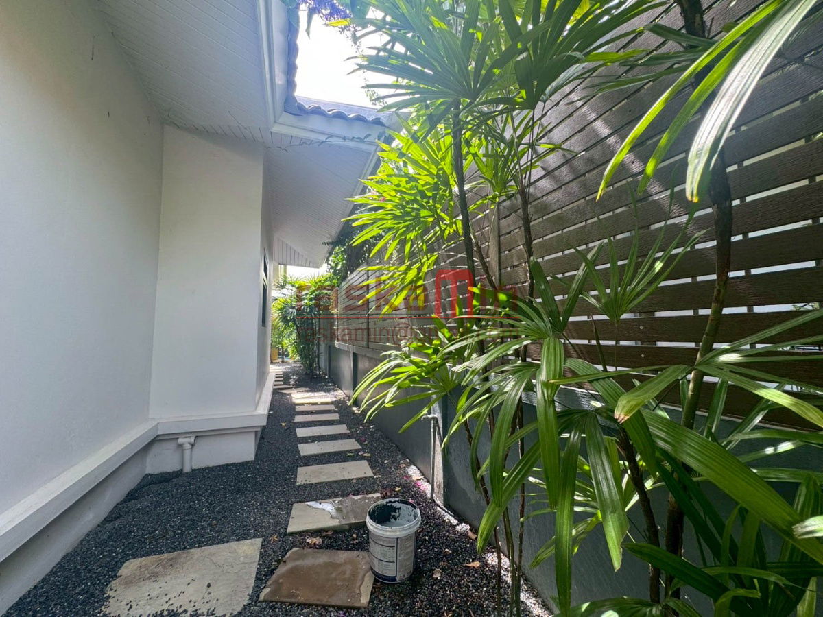 picture 🏡 Luxury Pool Villa for Sale – European Home Place - 6/50
