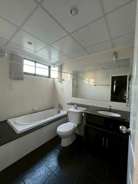 LTH12960 – Condo for Rent at Supalai Premier Place Asoke Size 110 sqm. 2 beds 2 baths Near BTS Asoke ONLY 40K/month