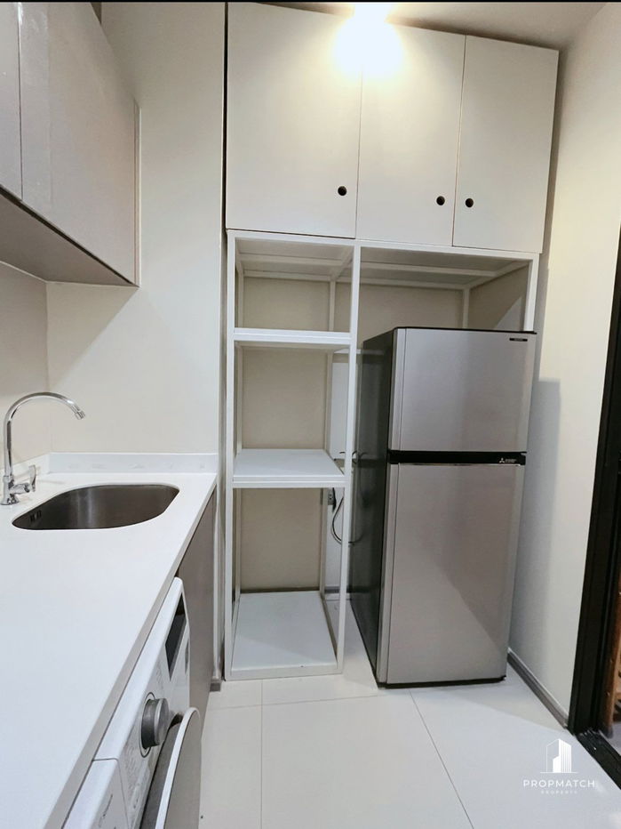รูป ✨Flash Deal ✨ Life Asoke-Rama 9 ( 1Bed 1Bath 35SQM.) แต่งครบพร้อมอยู่ !! เพียง 20,000 บาทต่อเดือน Tel.0981315848 @propmatch - รูปที่ 4/8