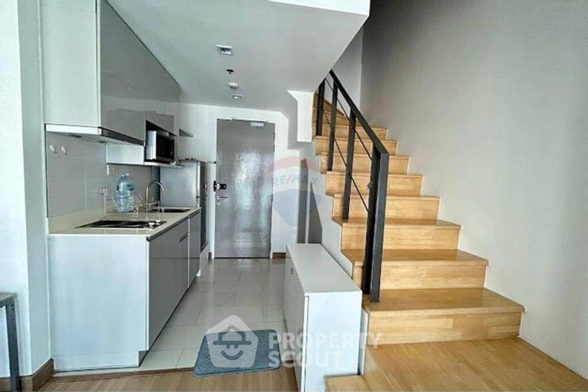 picture 2-BR Condo at Ideo Mobi Phayathai near BTS Phaya Thai (ID 1946196) - 8/16
