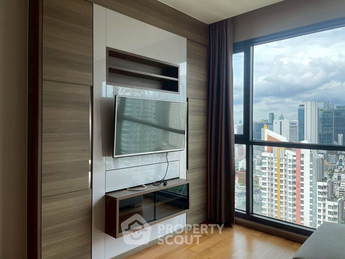 picture 2-BR Condo at The Address Sathorn near BTS Saint Louis (ID 2254361) - 4/12