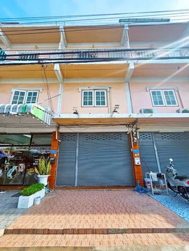 Phahonyothin 56-58-60 BTS Kapo 1.5km. Commercial building for rent 3-storey with roof terrace BTS K