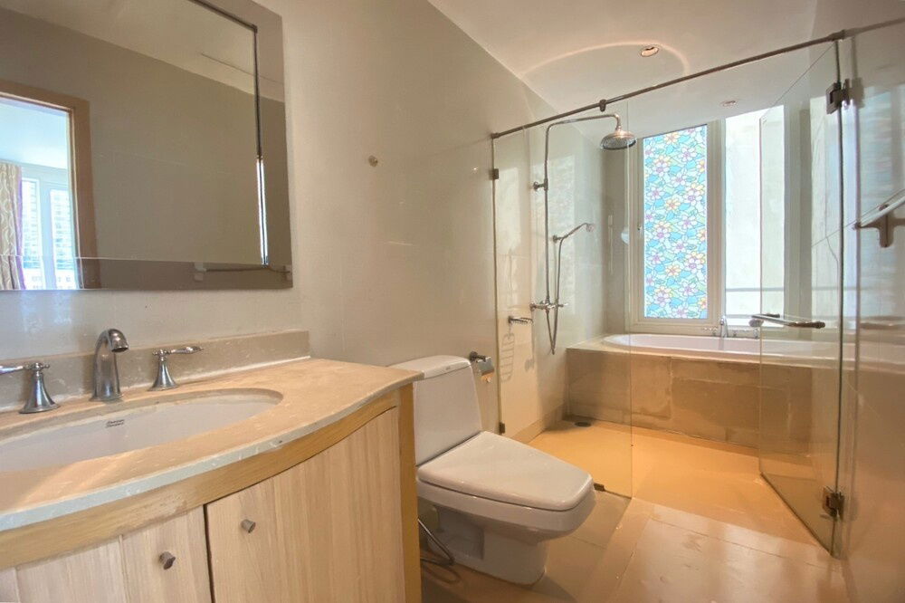 picture 🔥 For Sale  !! Rare Item !!🔥 Code C20230207899...The Empire Place, 2 bedroom, 2 bathroom, City View, furnished, ready to move in, Special Deal!!📣📣 - 11/11