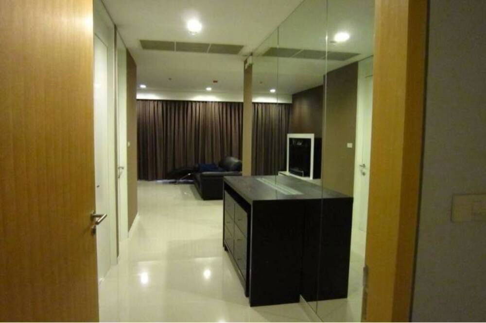 picture 🔥 For Rent !! 🔥 Code C20230600086..........Amanta Lumpini, 2 bedroom, 3 bathroom, high floor 16++, furnished, ready to move in 📣📣 - 4/8