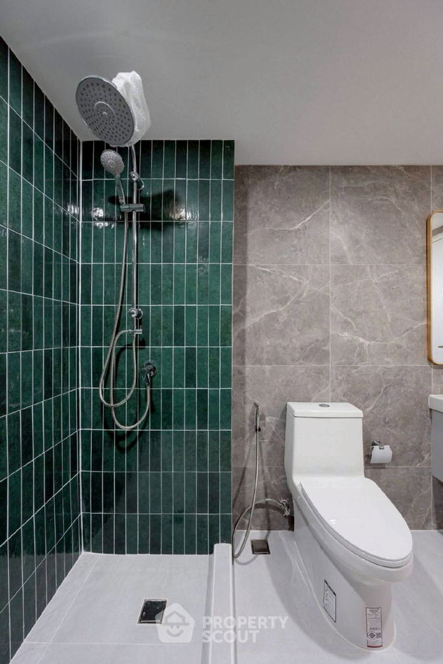 picture 3-BR Condo at Prestige Towers Condominium near MRT Sukhumvit (ID 2065052) - 10/12