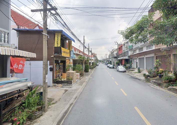 รูป Th-118 : ทาวน์เฮ้าส์ 2 ชั้น 20 ตร.วา หลังมุม ต่อเติมเต็ม ซ.รามคำแหง 68 บางกะปิ - รูปที่ 4/21