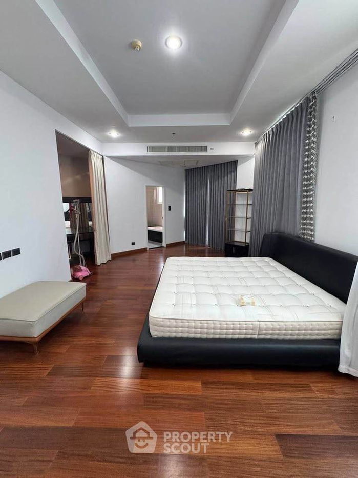 picture 4-BR Condo at Supalai Wellington near MRT Thailand Cultural Centre (ID 2151153) - 15/16