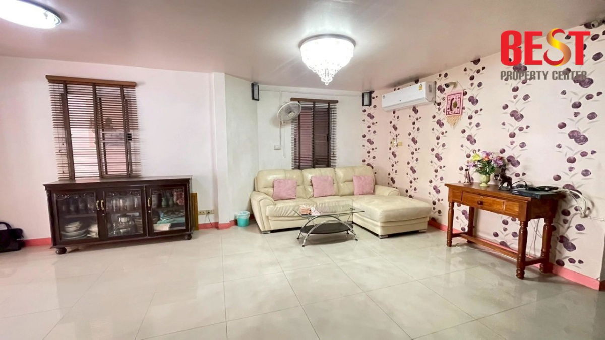 picture Corner Home for Sale in Sanfun Village, Suwinthawong, Move-In Ready & Prime Location - 11/19