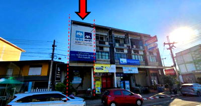 Shophouses for sale Kamphaengphet Pittayakom School : อาคารพาณิชย์ 97.6 square meter Kamphaeng Phet Muang Kamphaeng Phet Nai Muang for 2760000 THB