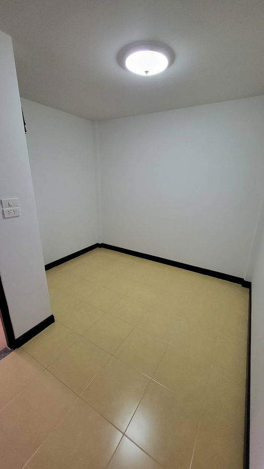 picture For sale: Townhouse 18 sq. wa, K.C. Ramintra 7 - 9/15