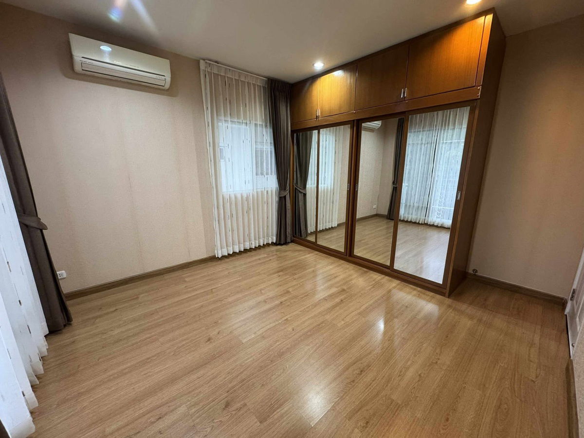 รูป ให้เช่า ขาย บ้านเดี่ยว 2 ชั้น หมู่บ้าน ภัสสร เพรสทีจ พัฒนาการ 38 ติดโซล่าเซลล์ ที่ดิน 66.7 วา - รูปที่ 22/32