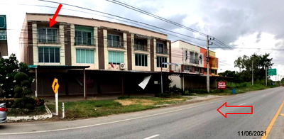Shophouses for sale Kamphaeng Phet : อาคารพาณิชย์ 196 square meter Kamphaeng Phet Khanu Woralaksaburi Pa Phuttha for 2970000 THB