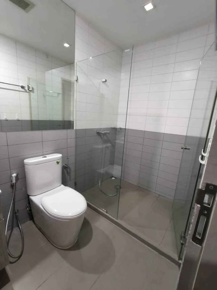 picture Urgent Rent!! Great Price! Beautifully Decorated Unit at IDEO MOBI Sukhumvit 81 - 10/10