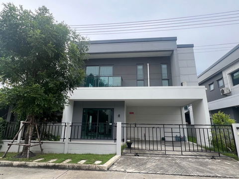 Single house for rent, unfurnished, at Centro Don Mueang-Chaengwattana