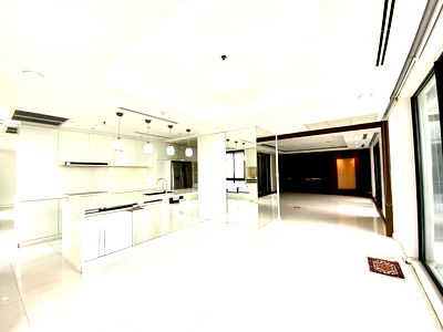 คอนโด BTS ทองหล่อ : คอนโด 3-ห้องนอน ที่ ไอคอน 3 คอนโดมิเนียม ใกล้ ทองหล่อ (ID 1019405)