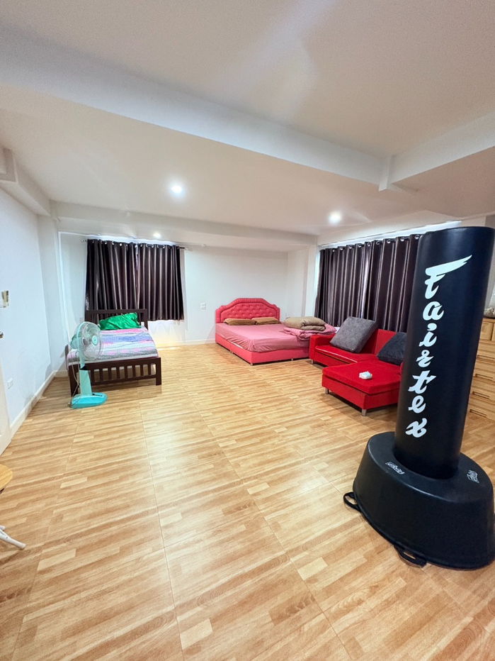 picture UK07-014 🏡 For sale: 3-story commercial building, prime location in the heart of the city, suitable for investment‼️ - 25/30