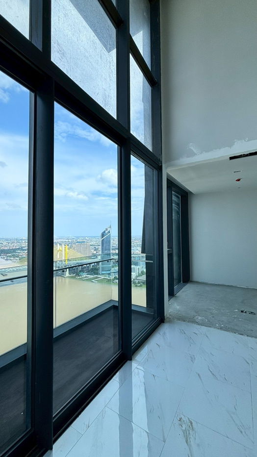 picture For sale: 5 bedrooms, 307 sq m., spacious unit at Canapaya Residences - 40/44