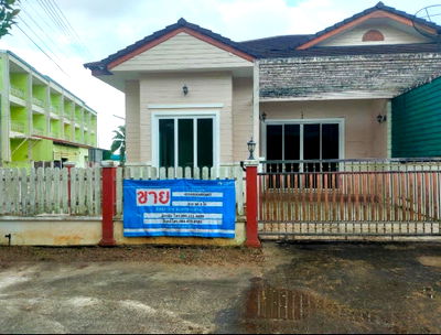 Twin houses for sale Trang : บ้านแฝด 153.2 square meter Trang Yan Ta Khao Thung Krabu for 1650000 THB