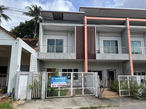 ทาวน์เฮ้าส์ 99.6 square meter Krabi Muang Krabi Krabi Noi for 1755000 THB