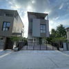 listing thumbnail image 7