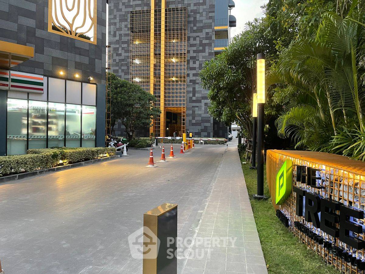 picture 2-BR Condo at The Tree Sukhumvit 71-Ekamai near ARL Ramkhamhaeng (ID 2253615) - 1/10