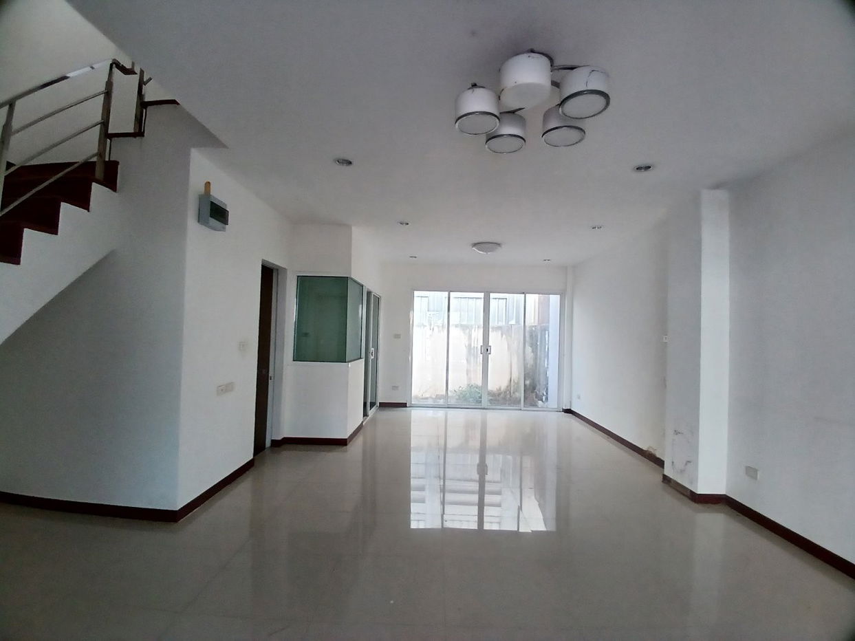 picture ทาวน์เฮ้าส์ 116 square meter Khon Kaen Muang Khon Kaen Sila for 2310000 THB - 2/6