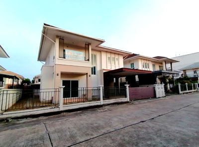 บ้านเดี่ยว นครราชสีมา (โคราช) : บ้านเดี่ยว เนื้อที่ทั้งหมด 234 ตารางเมตร 456/36 ม.โคราช บูเลอวาร์ด ตำบลในเมือง อำเภอเมืองนครราชสีมา นครราชสีมา ราคา 5,610,000 บาท