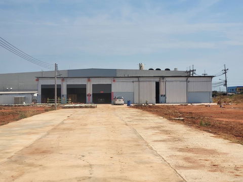 Warehouse building for rent, space for rent, vacant land next to Big C, Samut Songkhram