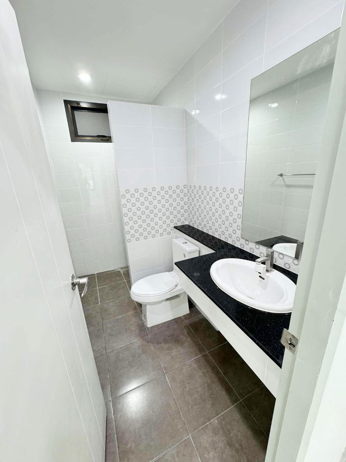 picture Two-story detached house for rent in Thanapirom Village, Navanakorn Khlong Nueng, Khlong Luang District, Pathum Thani - 51/56