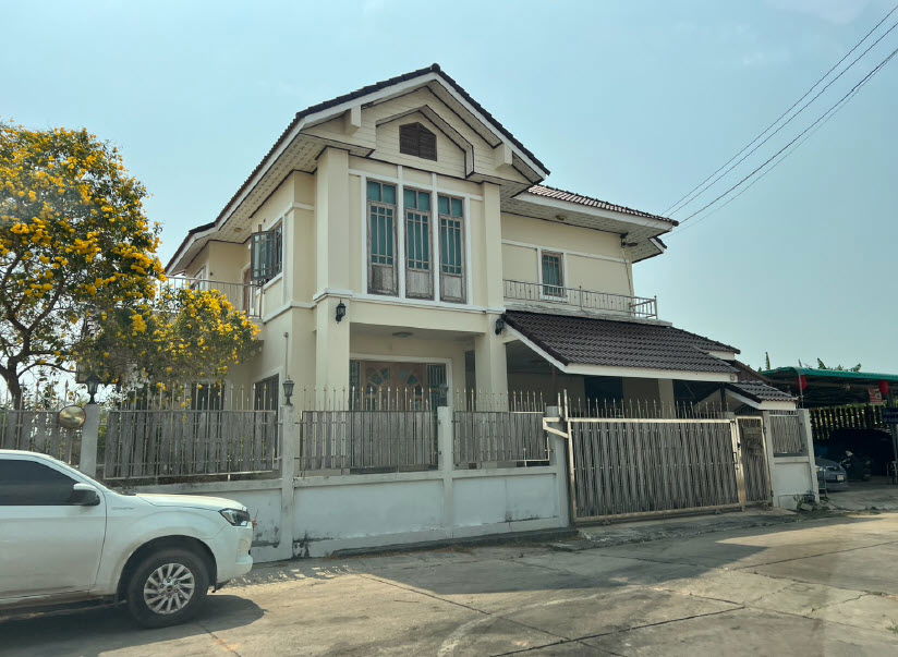 รูป บ้านเดี่ยว เนื้อที่ทั้งหมด 300.8 ตารางเมตร 77/161 โครงการพนมแลนด์ ตำบลพนมสารคาม อำเภอพนมสารคาม ฉะเชิงเทรา ราคา 2,700,000 บาท - รูปที่ 1/3