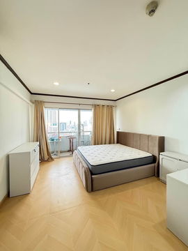 WS2235 🏙 Condo for rent, Platinum Fashion Mall building, near BTS Ratchathewi, only 18,000 baht/month.